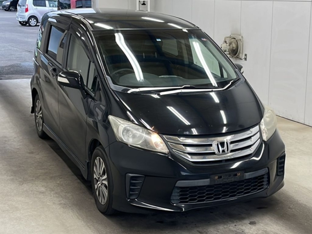 HONDA FREED 2012