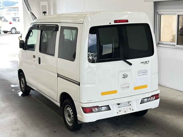 DAIHATSU HIJET VAN 2021