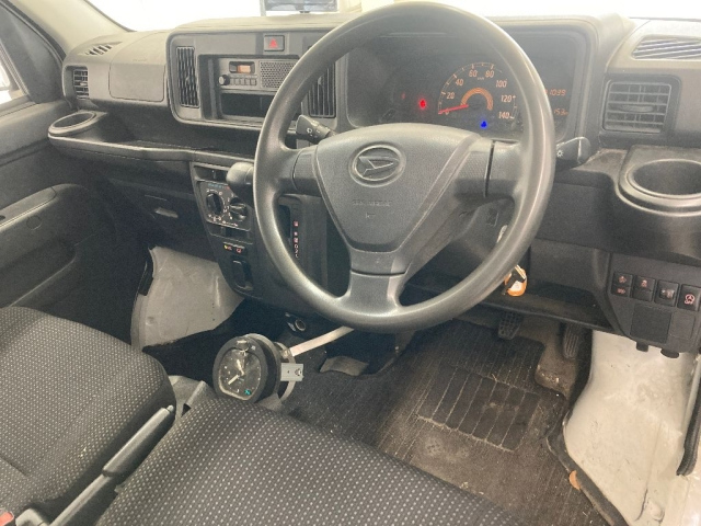 DAIHATSU HIJET VAN 2021