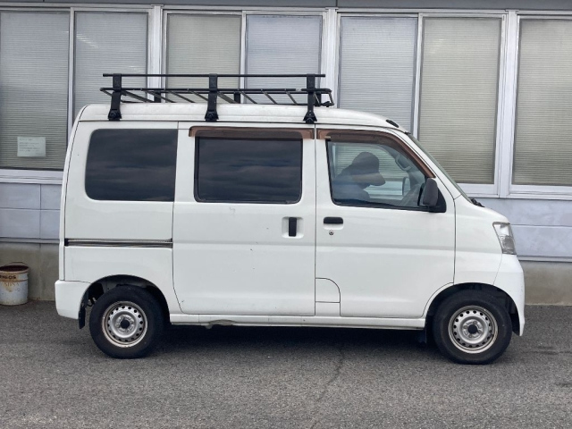 DAIHATSU HIJET VAN 2017