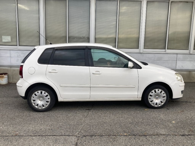 VOLKSWAGEN POLO 2008