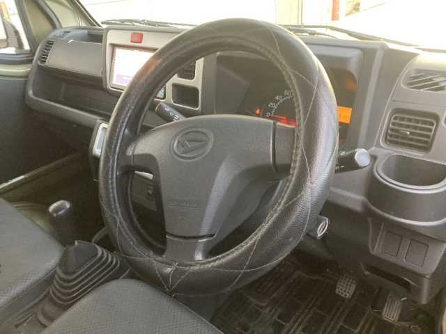 DAIHATSU HIJET TRUCK 2017