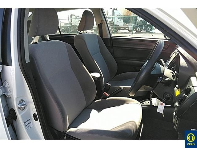 TOYOTA COROLLA AXIO 2017