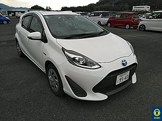 TOYOTA AQUA 2018