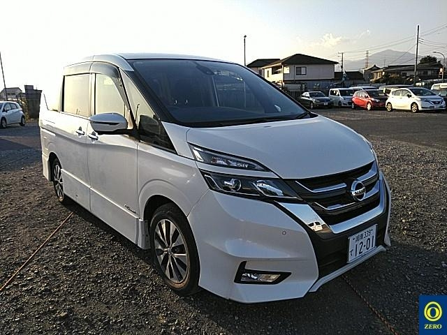 NISSAN SERENA 2017