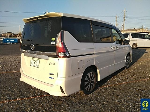 NISSAN SERENA 2017