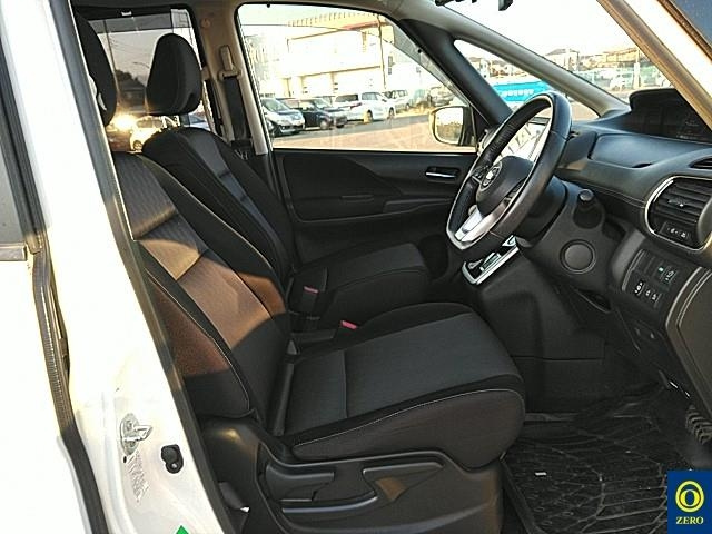 NISSAN SERENA 2017