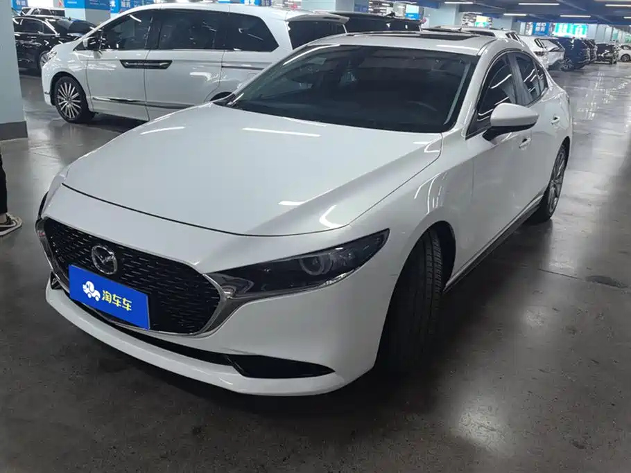 MAZDA 3 AXELA 2020