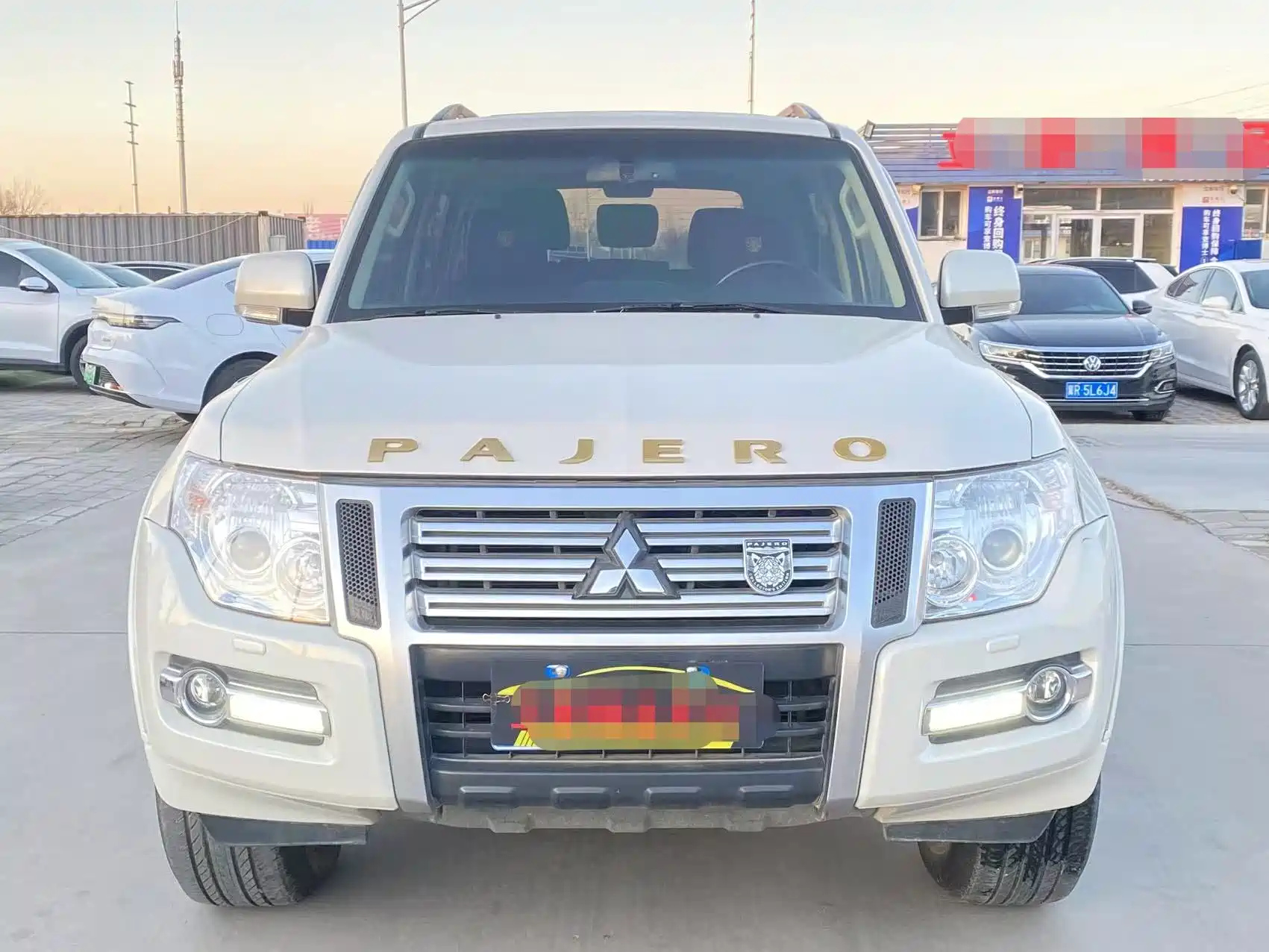 MITSUBISHI PAJERO IMPORT 2019