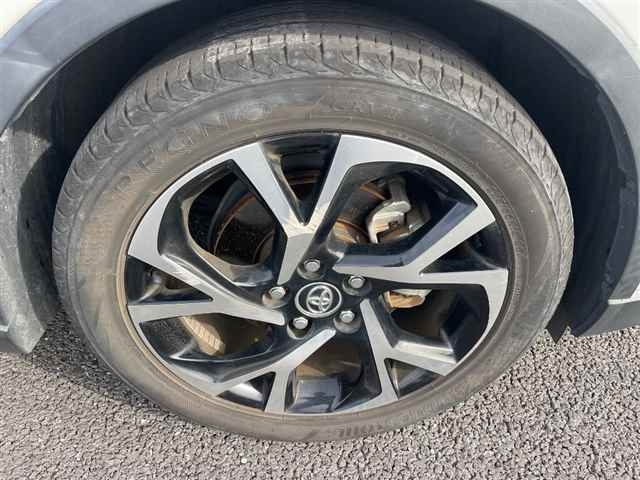 TOYOTA C-HR 2018
