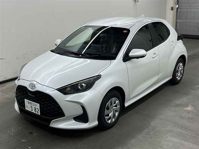 TOYOTA YARIS 2025