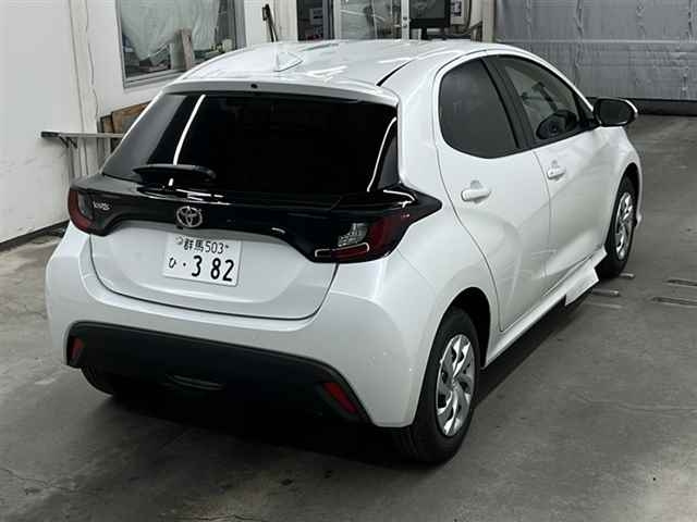 TOYOTA YARIS 2025