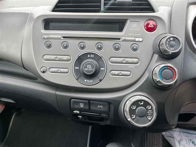 HONDA FIT 2010