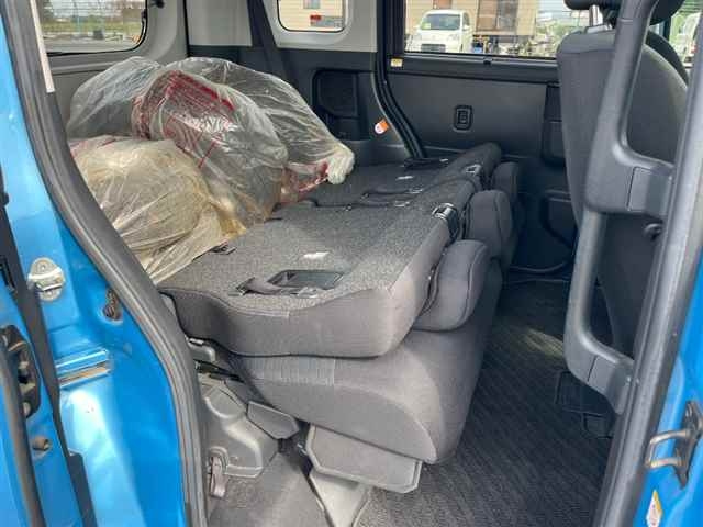 TOYOTA ROOMY 2017