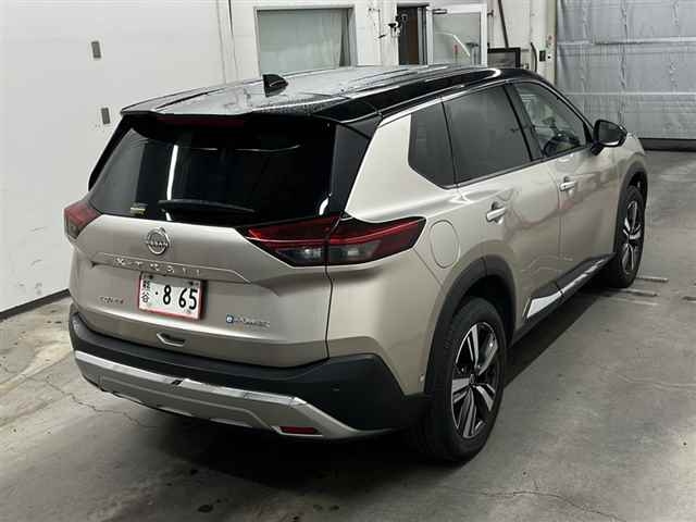 NISSAN X-TRAIL 2022