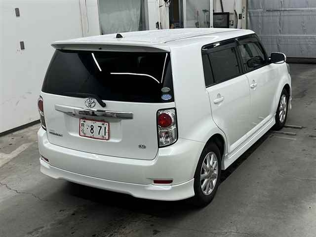 TOYOTA COROLLA RUMION 2012
