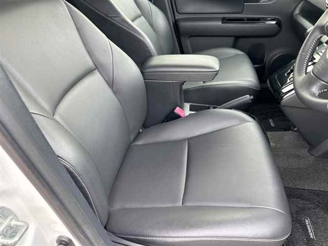 TOYOTA COROLLA RUMION 2012