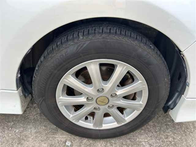 TOYOTA COROLLA RUMION 2012