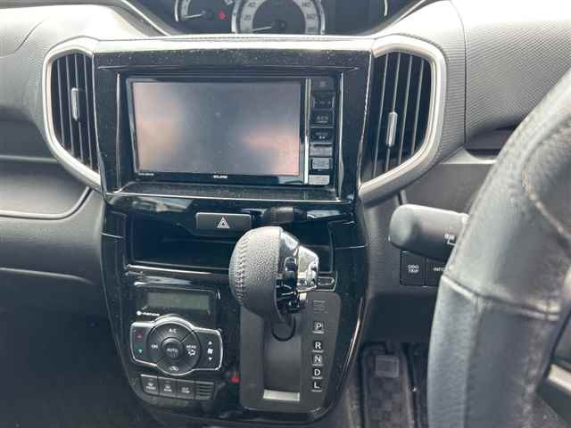 SUZUKI SOLIO 2015