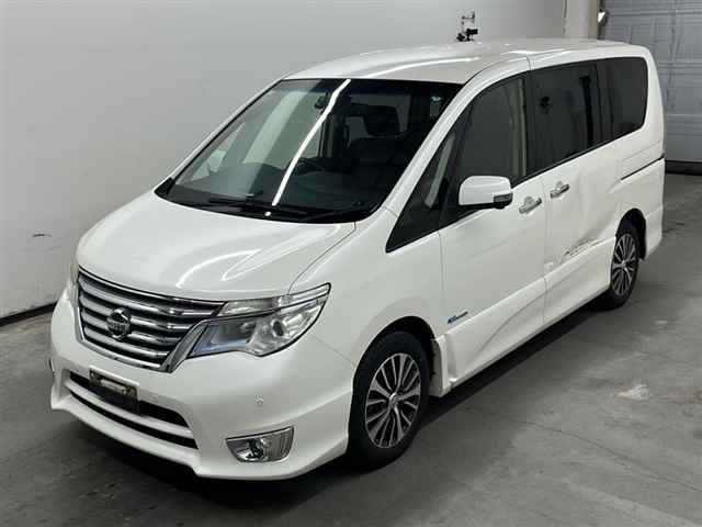 NISSAN SERENA 2015