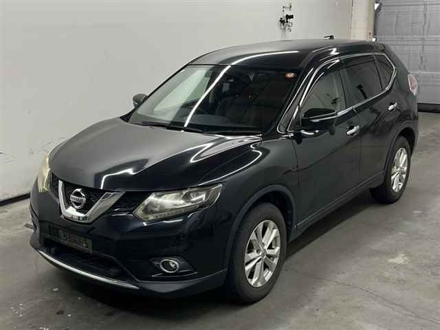 NISSAN X-TRAIL 2015
