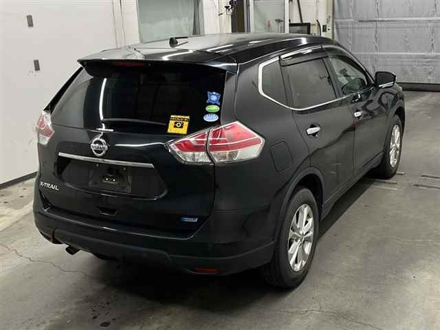 NISSAN X-TRAIL 2015
