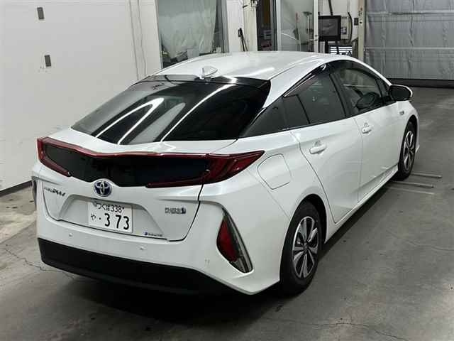 TOYOTA PRIUS PHV 2021