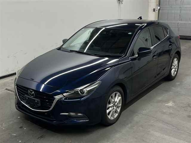 MAZDA AXELA 2016