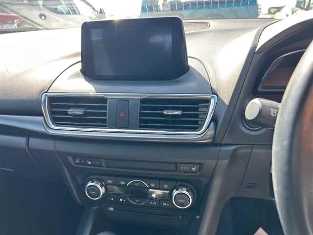 MAZDA AXELA 2016