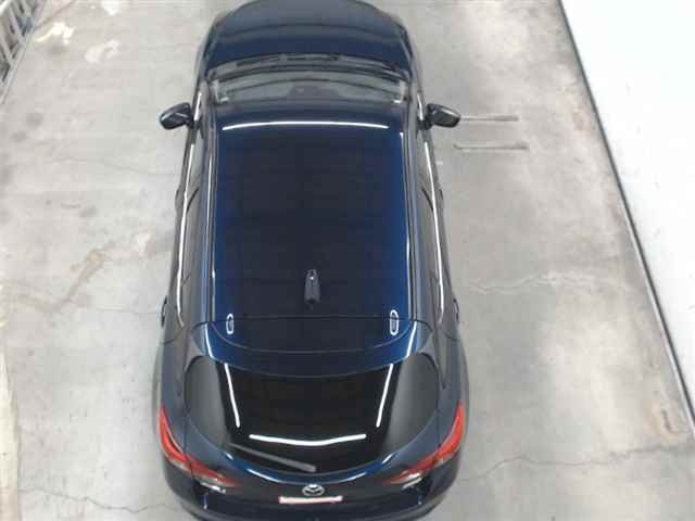MAZDA AXELA 2016