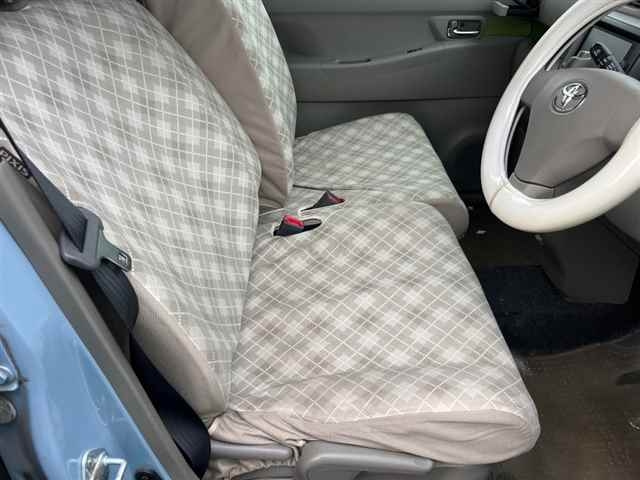 TOYOTA PIXIS SPACE 2014