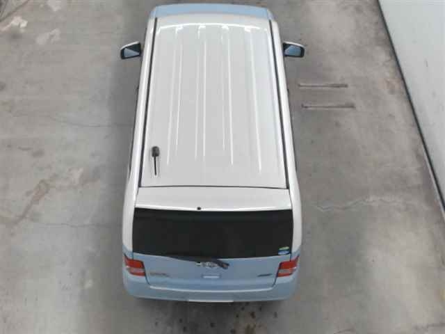 TOYOTA PIXIS SPACE 2014