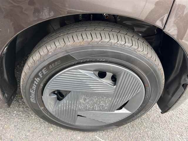 NISSAN ROOX 2025