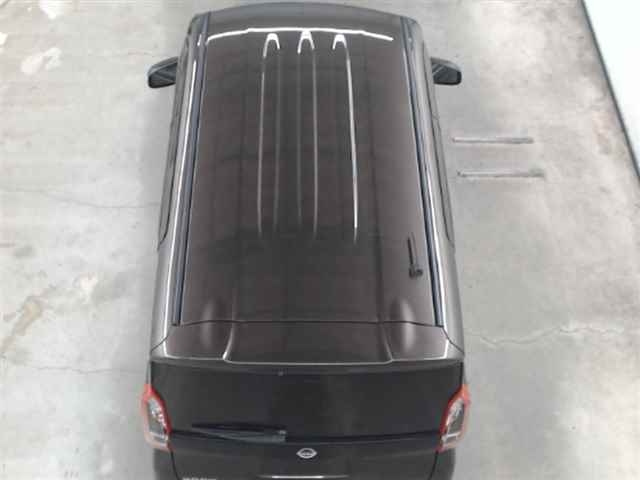 NISSAN ROOX 2025
