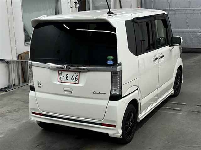HONDA N BOX 2017