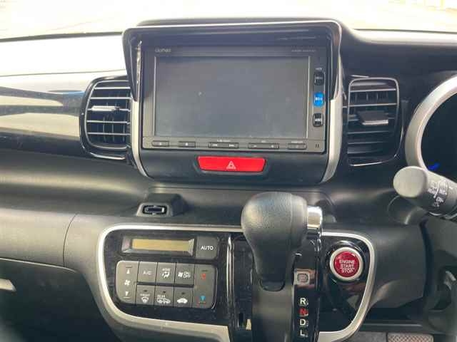 HONDA N BOX 2017