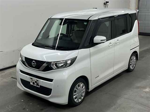 NISSAN ROOX 2020
