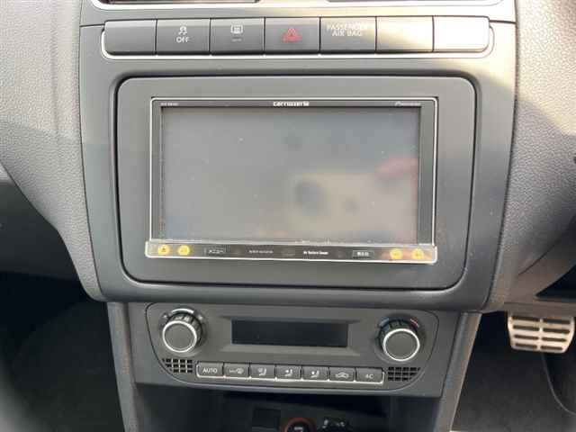 VOLKSWAGEN CROSS POLO 2012