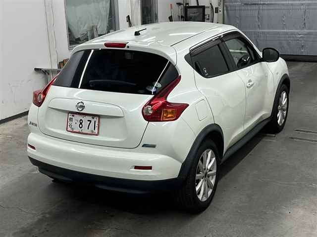 NISSAN JUKE 2012