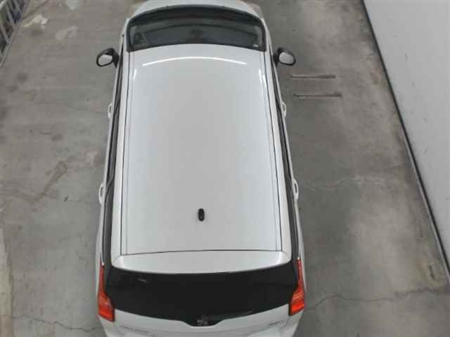 PEUGEOT 5008 2014
