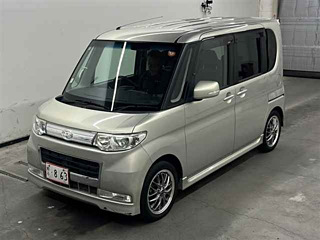 DAIHATSU TANTO 2009