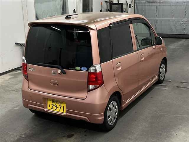 HONDA LIFE 2010