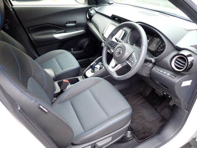 NISSAN KIX 2021