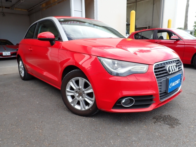 AUDI A1 2011