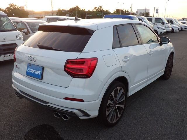 AUDI SQ2 2020