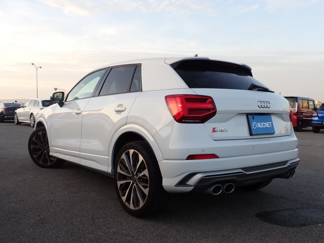 AUDI SQ2 2020