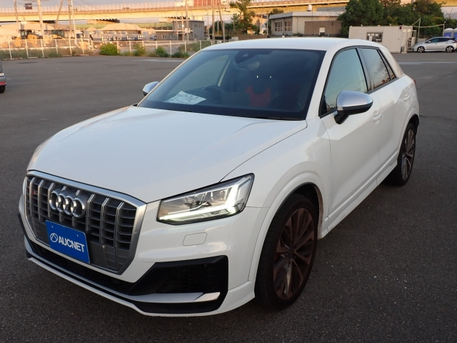 AUDI SQ2 2020