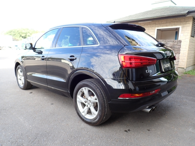 AUDI Q3 2015