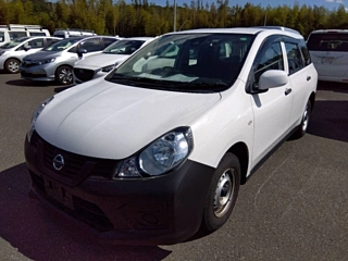NISSAN AD 2020