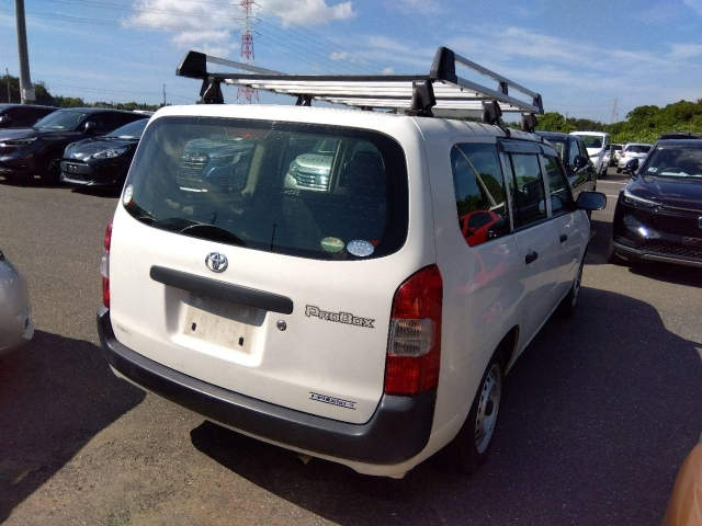 TOYOTA PROBOX 2016